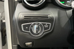 hopea Mercedes-Benz C 2016 kuva 22.