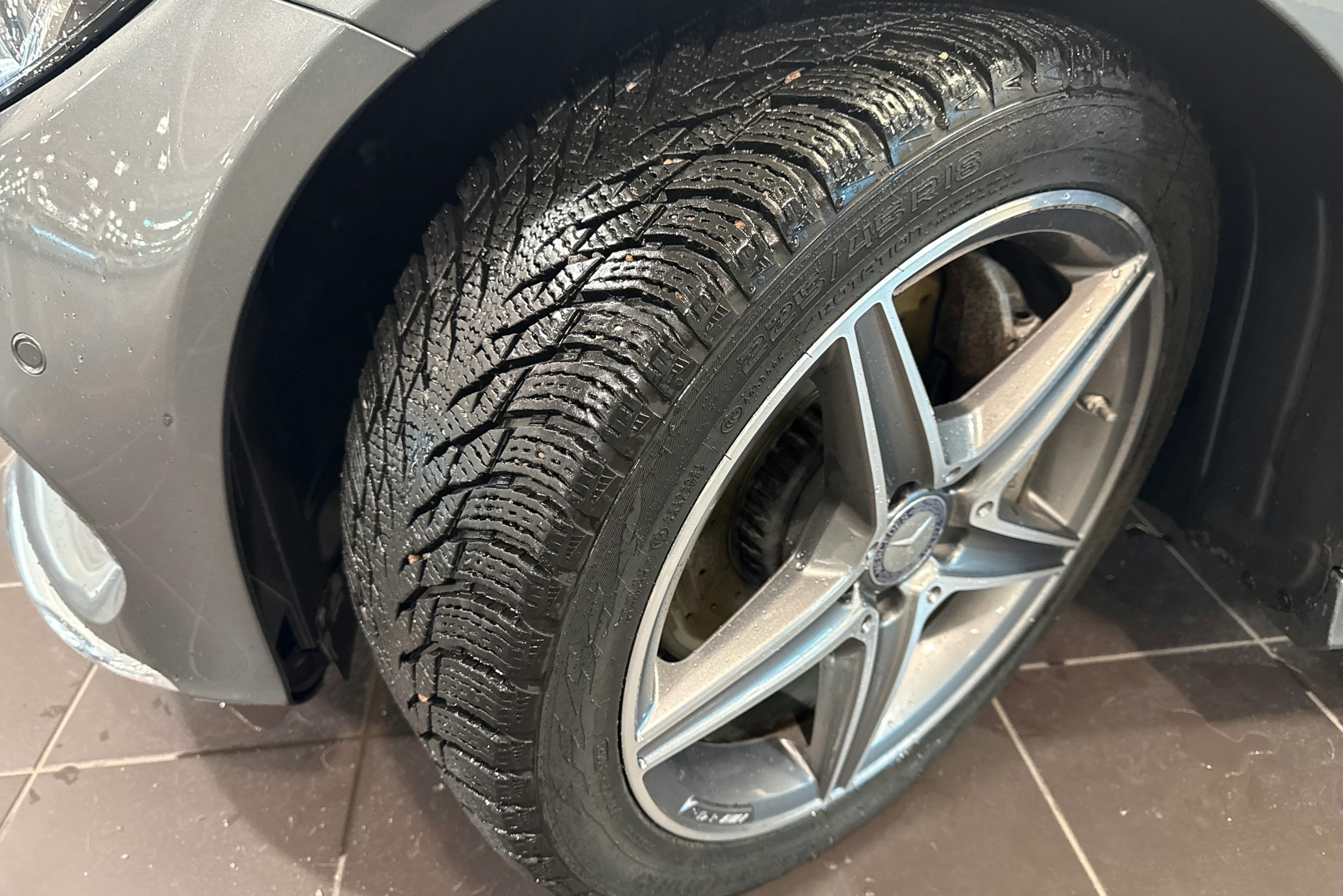 harmaa Mercedes-Benz C 2016 kuva 13.