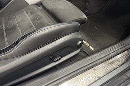 harmaa Mercedes-Benz C 2016 kuva 24.