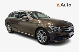 Ruskea (beige) Mercedes-Benz C 2016 kuva 1.