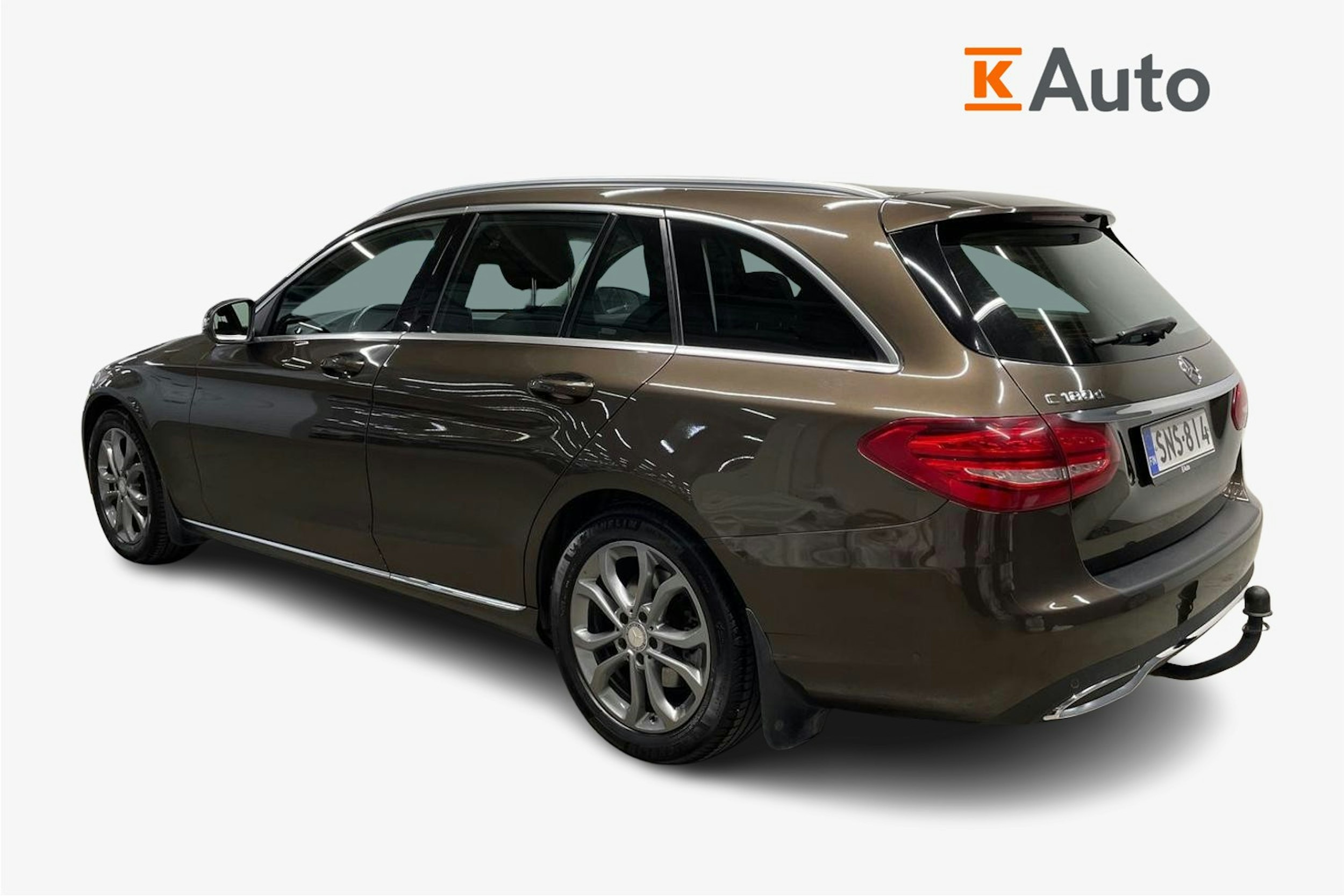 Ruskea (beige) Mercedes-Benz C 2016 kuva 2.