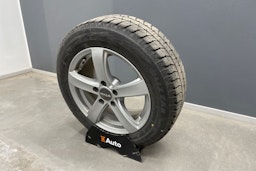 Ruskea (beige) Mercedes-Benz C 2016 kuva 14.
