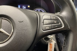 Ruskea (beige) Mercedes-Benz C 2016 kuva 25.