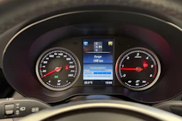 valkoinen Mercedes-Benz C 2016 kuva 13.