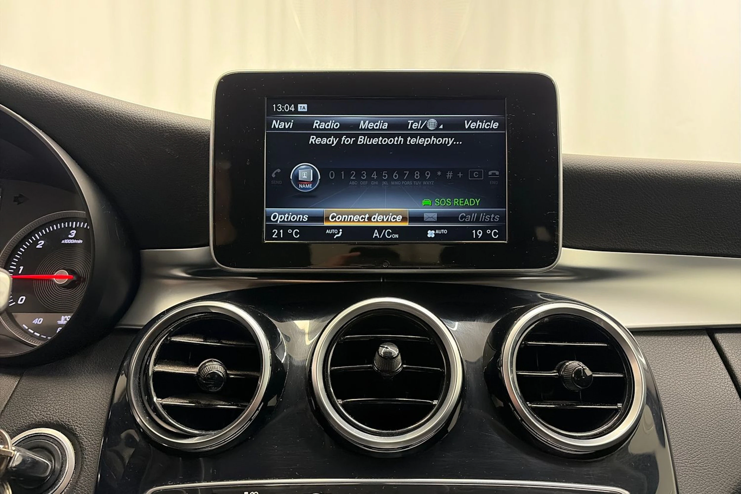 valkoinen Mercedes-Benz C 2016 kuva 19.