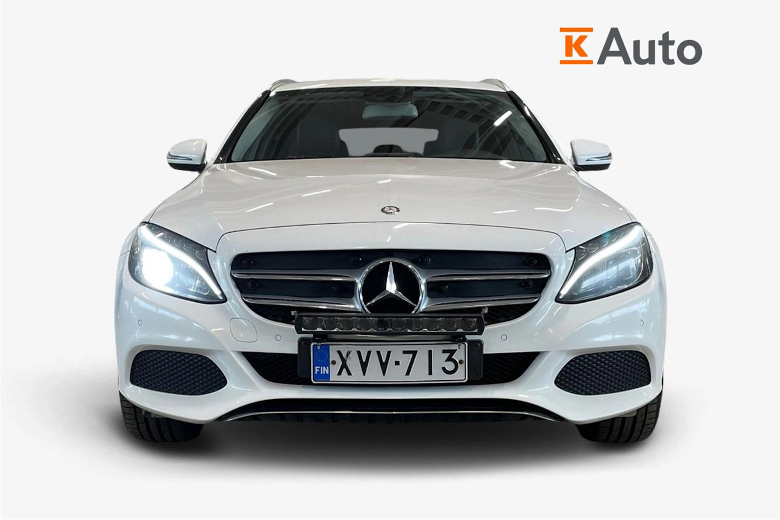 valkoinen Mercedes-Benz C 2016 kuva 4.