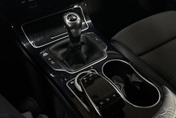 Hopea Mercedes-Benz C 2016 kuva 21.