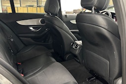 Hopea Mercedes-Benz C 2016 kuva 28.