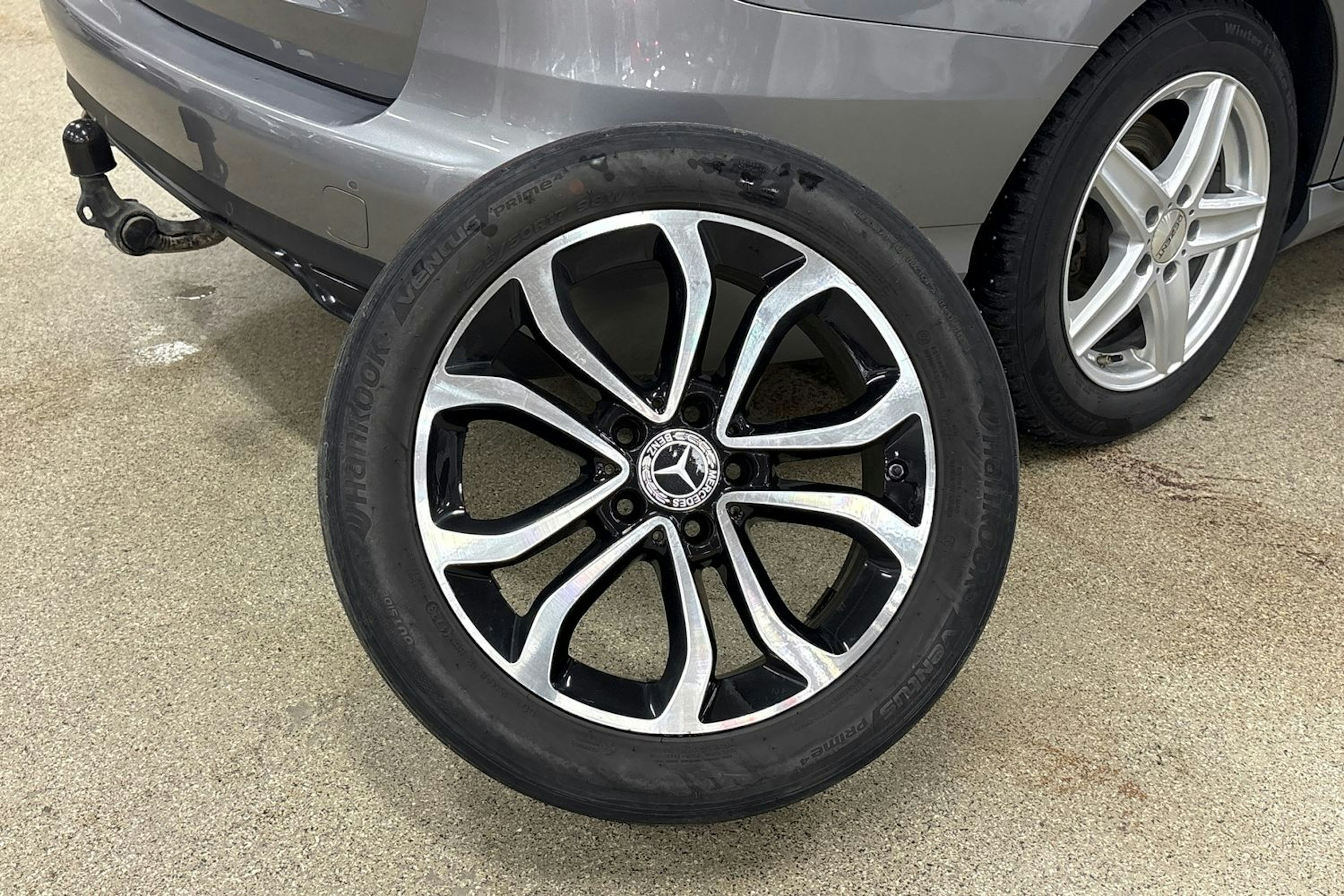 Hopea Mercedes-Benz C 2016 kuva 33.