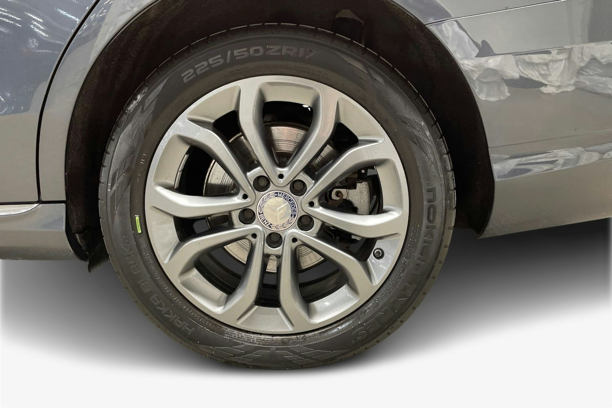 Harmaa Mercedes-Benz C 2016 kuva 11.