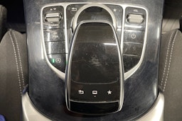 Harmaa Mercedes-Benz C 2016 kuva 19.