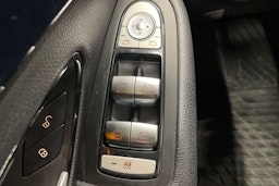 Harmaa Mercedes-Benz C 2016 kuva 21.