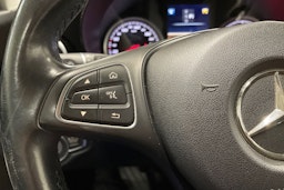 Harmaa Mercedes-Benz C 2016 kuva 22.