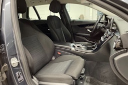 Harmaa Mercedes-Benz C 2016 kuva 24.