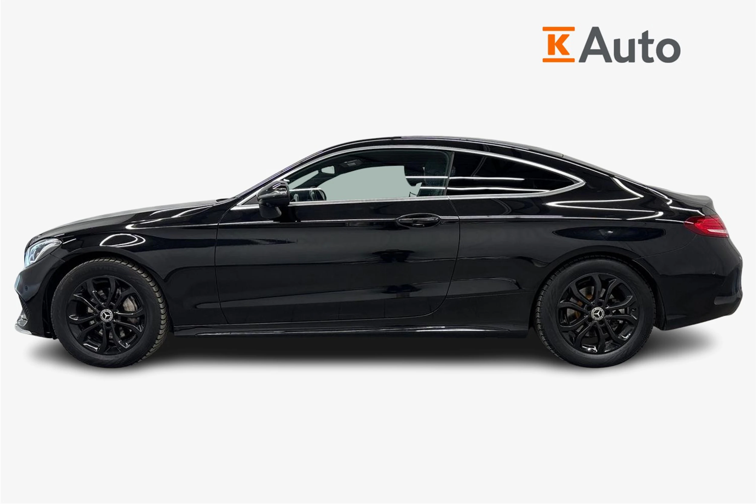 musta Mercedes-Benz C 2017 kuva 5.