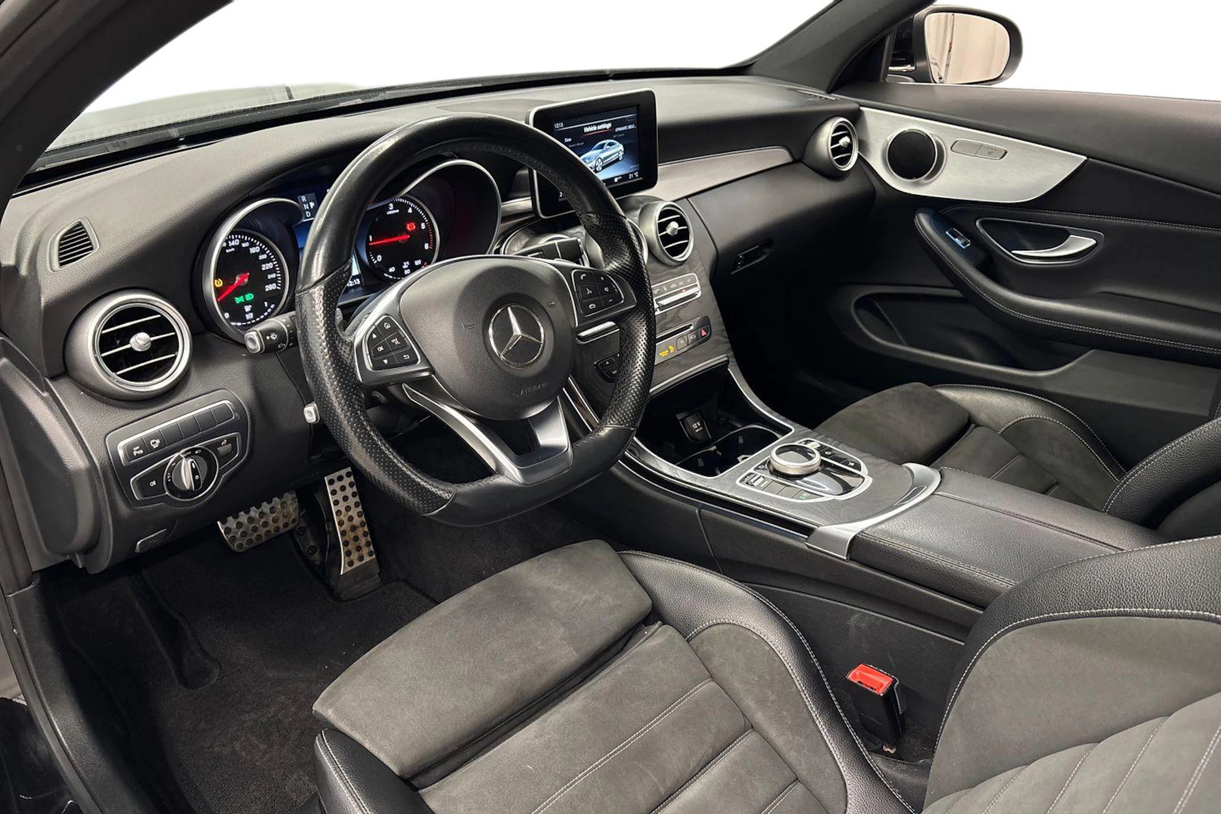 musta Mercedes-Benz C 2017 kuva 6.