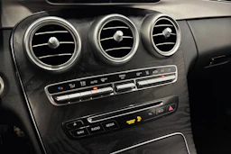 musta Mercedes-Benz C 2017 kuva 20.