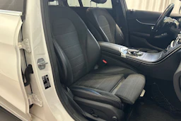 valkoinen Mercedes-Benz C 2017 kuva 11.