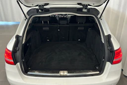 valkoinen Mercedes-Benz C 2017 kuva 13.