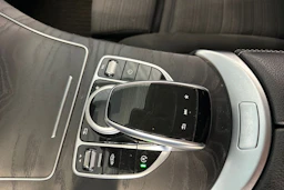 valkoinen Mercedes-Benz C 2017 kuva 21.
