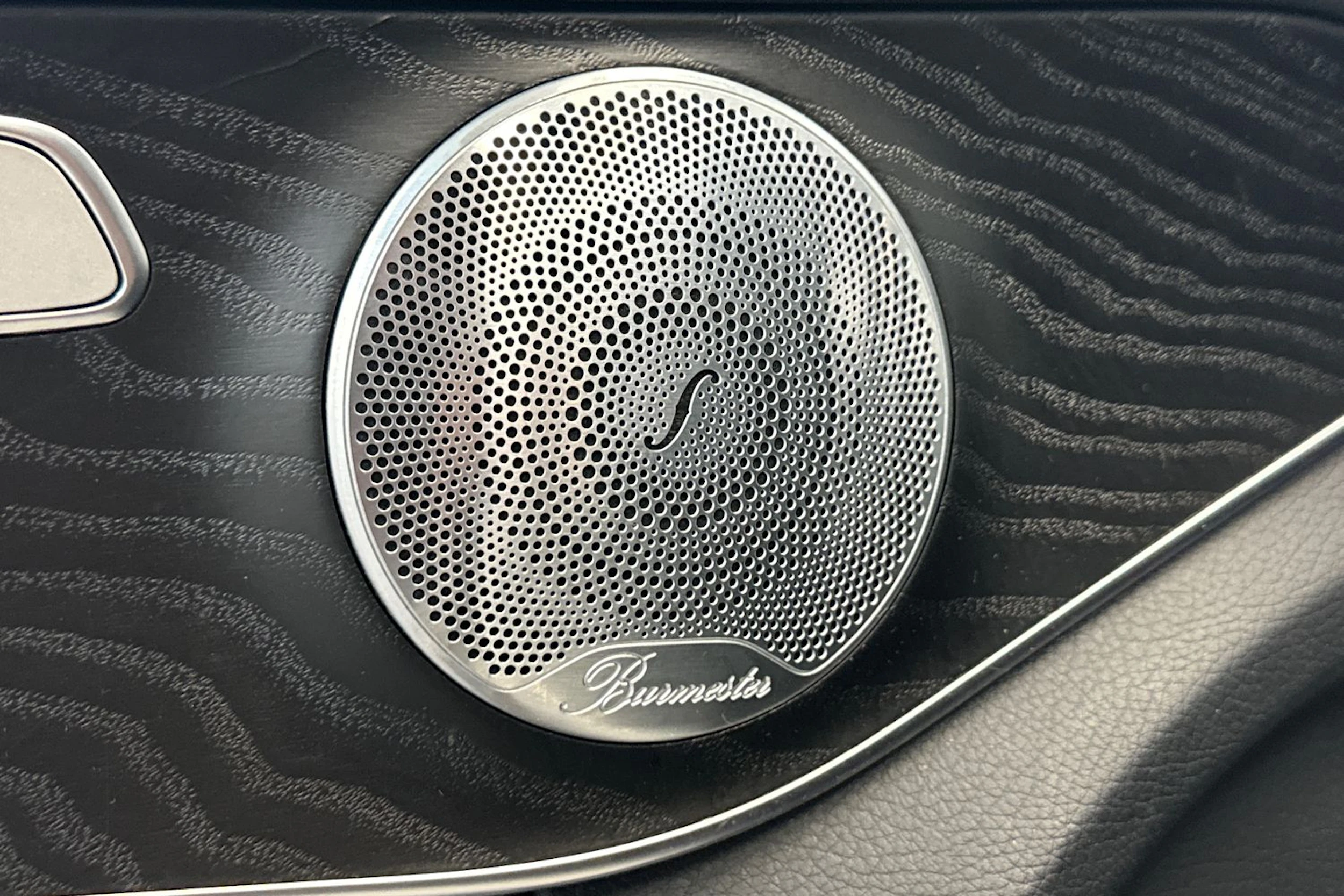 valkoinen Mercedes-Benz C 2017 kuva 27.