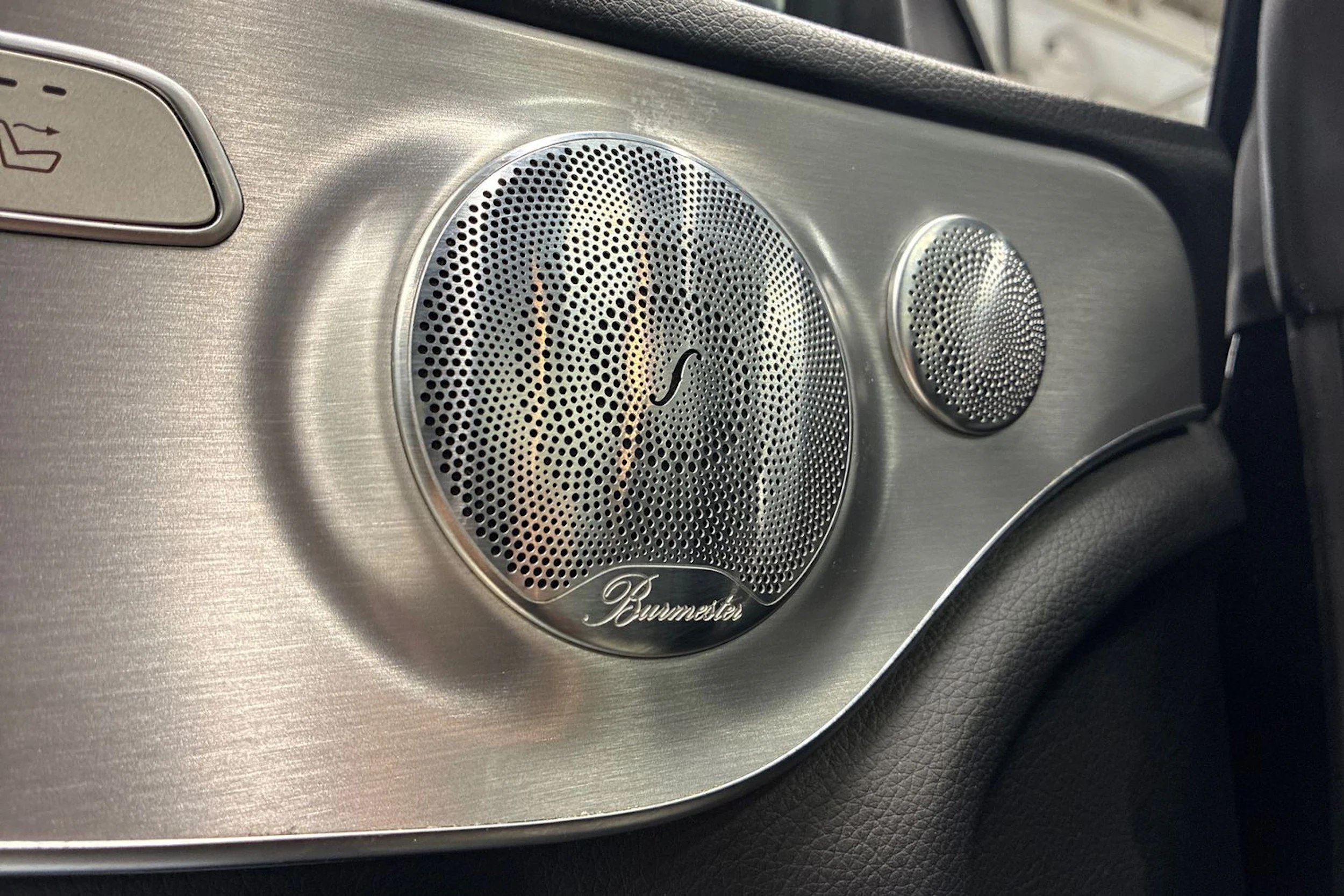musta Mercedes-Benz C 2017 kuva 18.