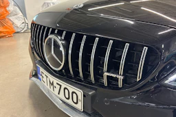 musta Mercedes-Benz C 2017 kuva 35.