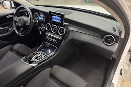 valkoinen Mercedes-Benz C 2017 kuva 14.