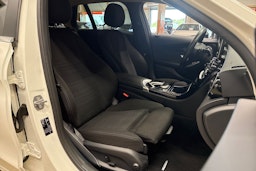 valkoinen Mercedes-Benz C 2017 kuva 15.