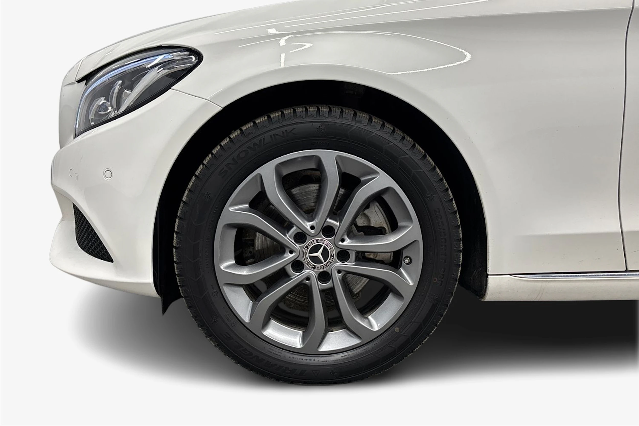 valkoinen Mercedes-Benz C 2017 kuva 9.