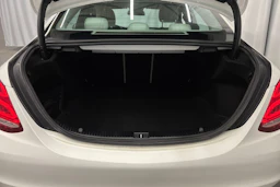 valkoinen Mercedes-Benz C 2017 kuva 12.