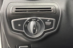 valkoinen Mercedes-Benz C 2017 kuva 15.