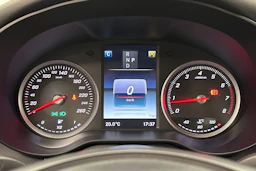 valkoinen Mercedes-Benz C 2017 kuva 18.