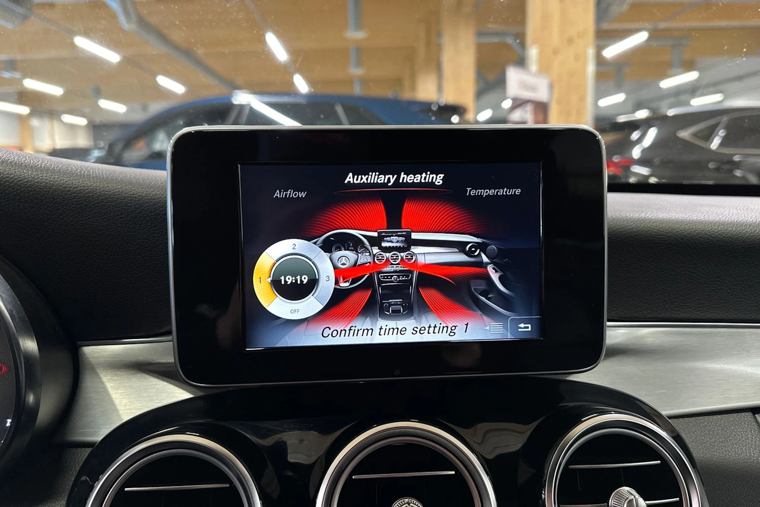 harmaa Mercedes-Benz C 2017 kuva 15.