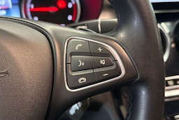 musta Mercedes-Benz C 2017 kuva 22.