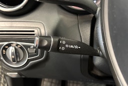 musta Mercedes-Benz C 2017 kuva 23.