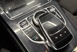 musta Mercedes-Benz C 2017 kuva 27.