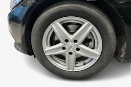 musta Mercedes-Benz C 2017 kuva 9.