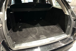 musta Mercedes-Benz C 2017 kuva 11.