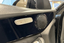 musta Mercedes-Benz C 2017 kuva 15.