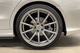 valkoinen Mercedes-Benz C 2017 kuva 13.