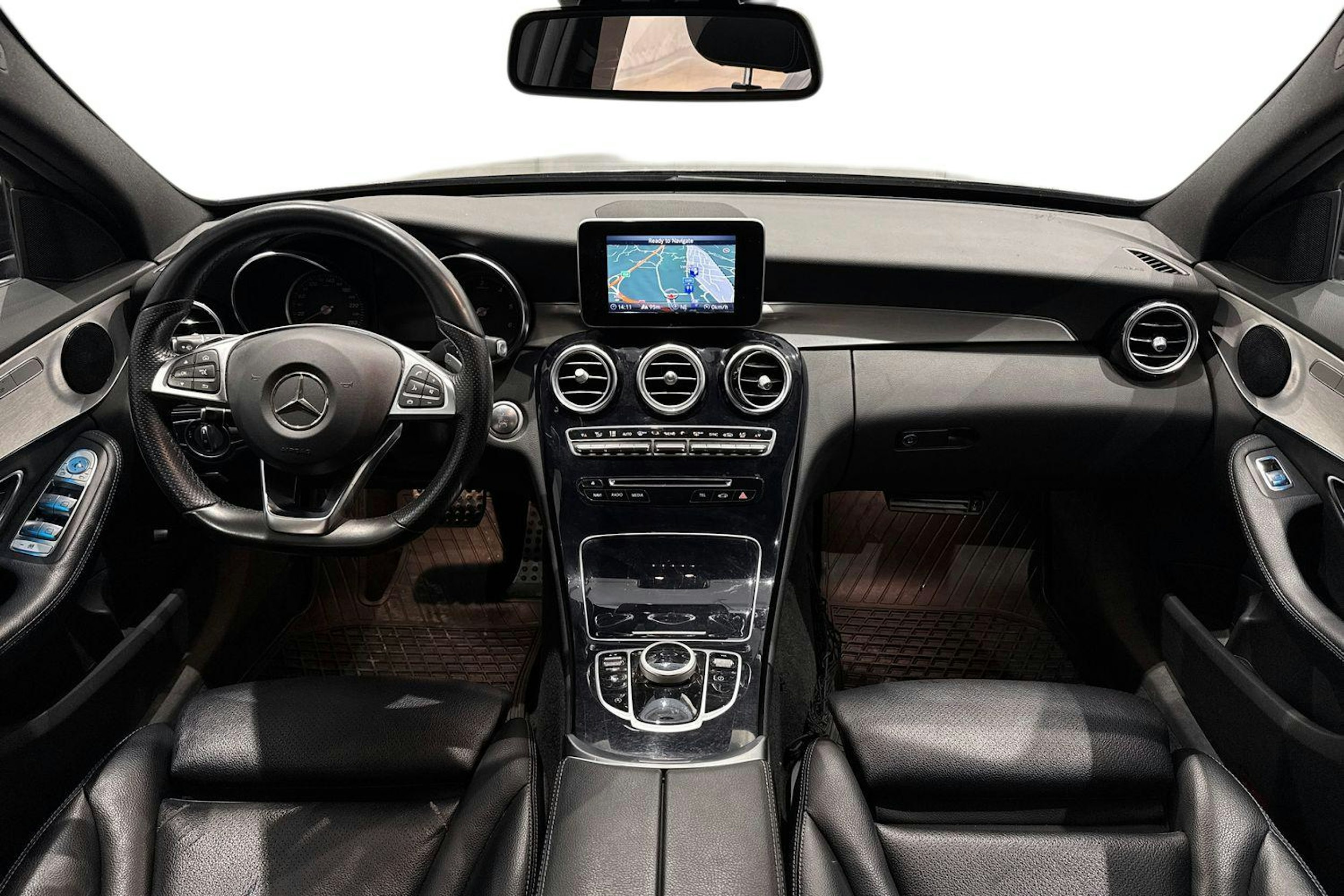 harmaa Mercedes-Benz C 2017 kuva 9.