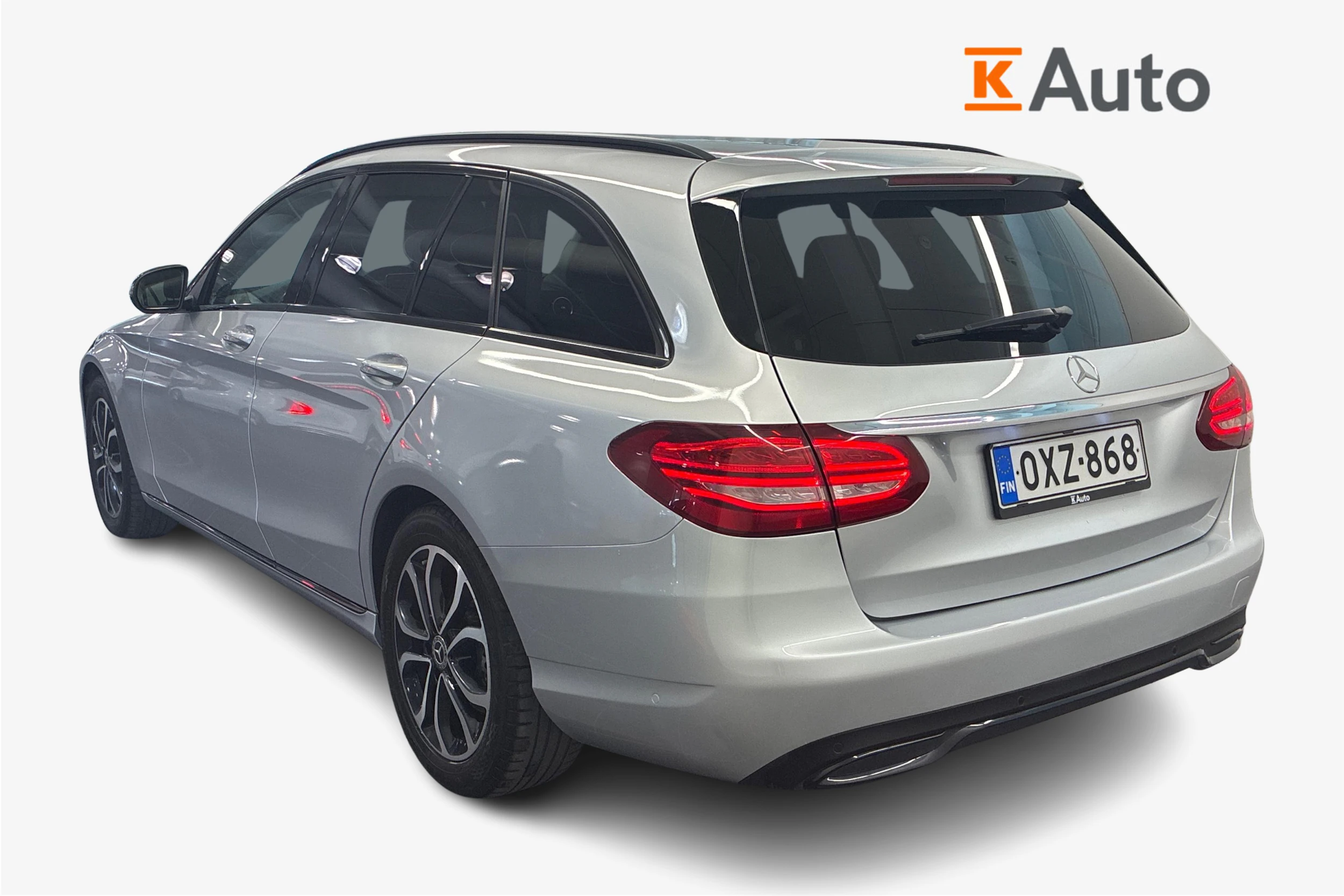 harmaa Mercedes-Benz C 2017 kuva 2.
