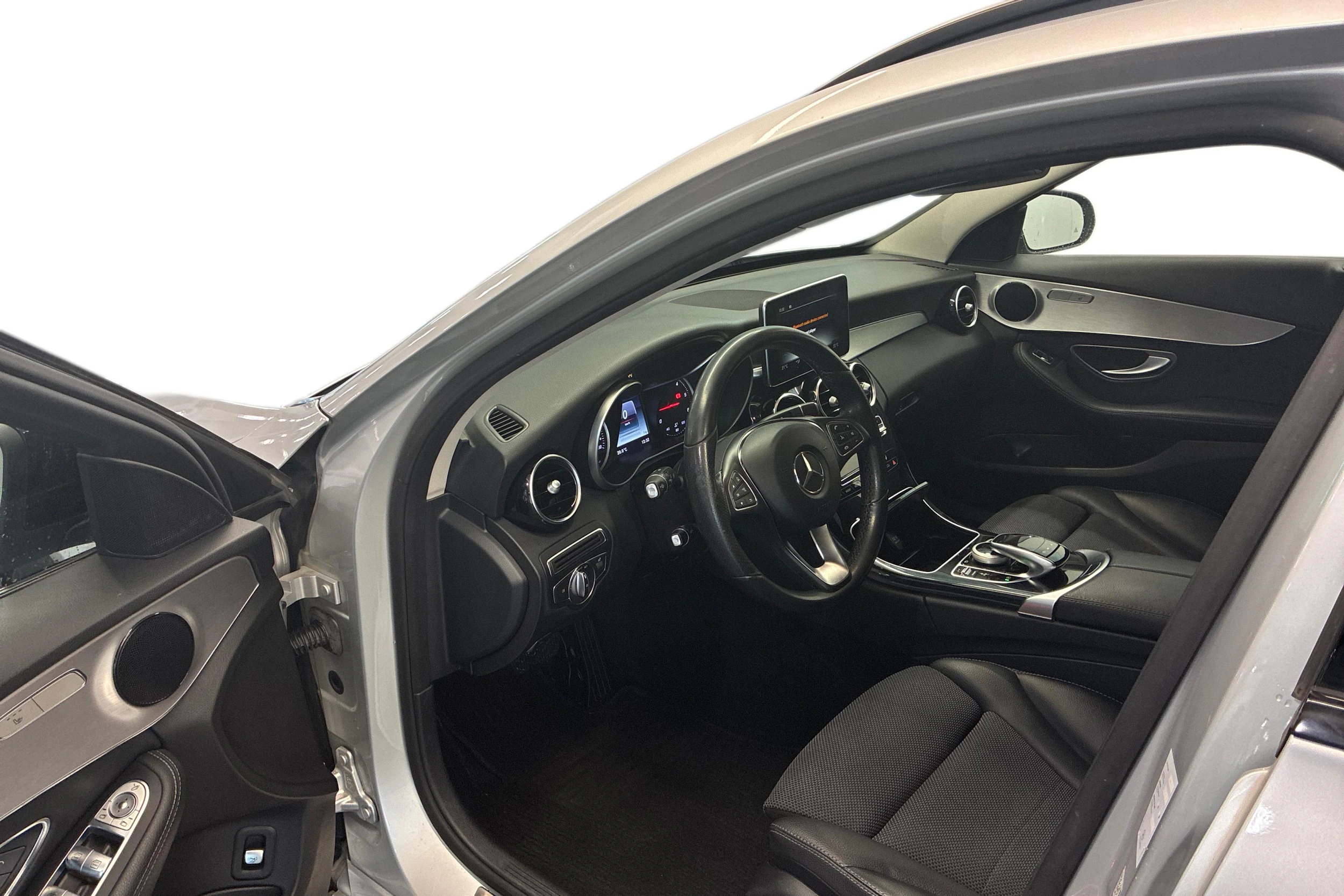 harmaa Mercedes-Benz C 2017 kuva 6.