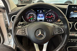 harmaa Mercedes-Benz C 2017 kuva 20.