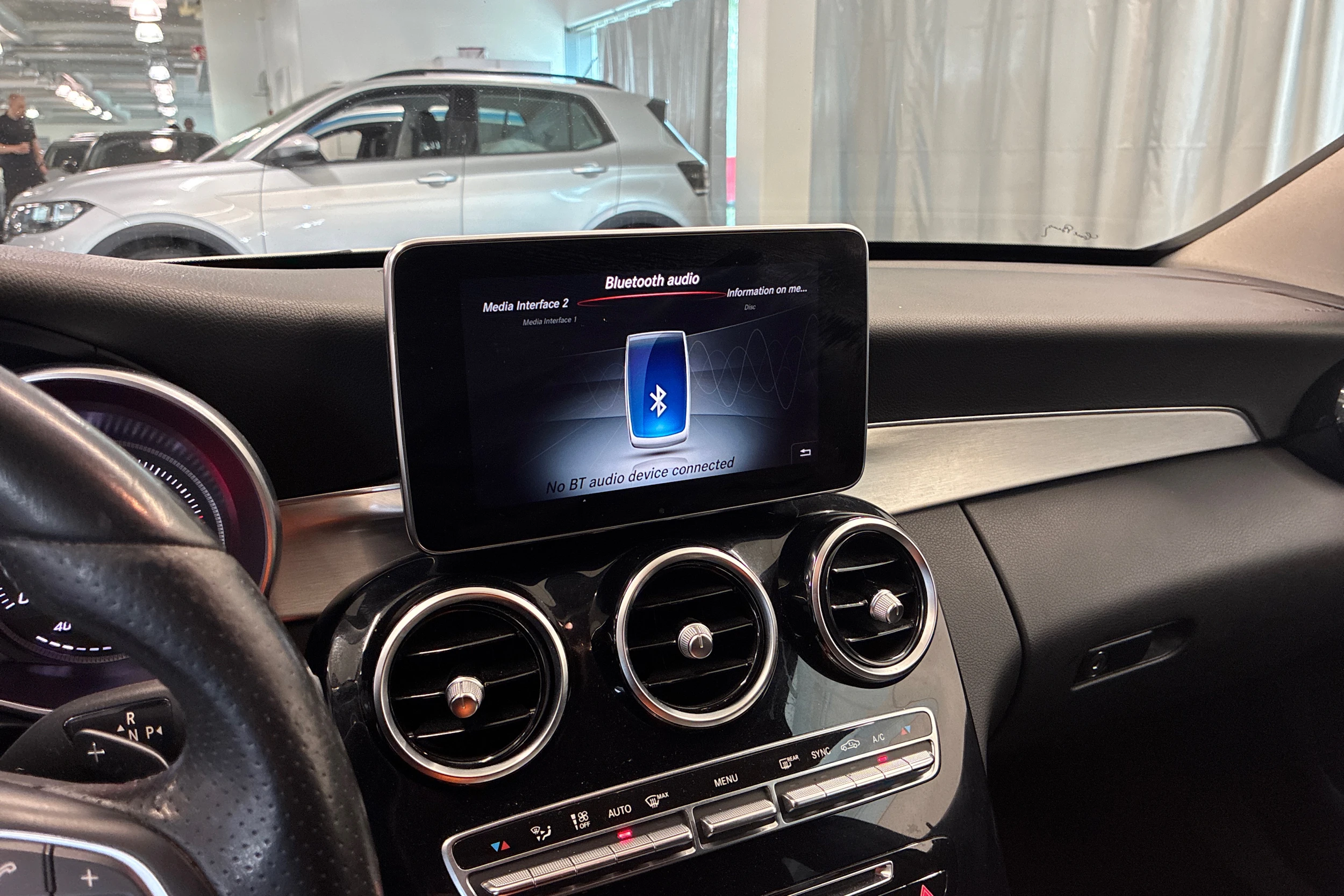 harmaa Mercedes-Benz C 2017 kuva 23.