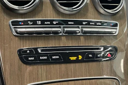 harmaa Mercedes-Benz C 2017 kuva 26.