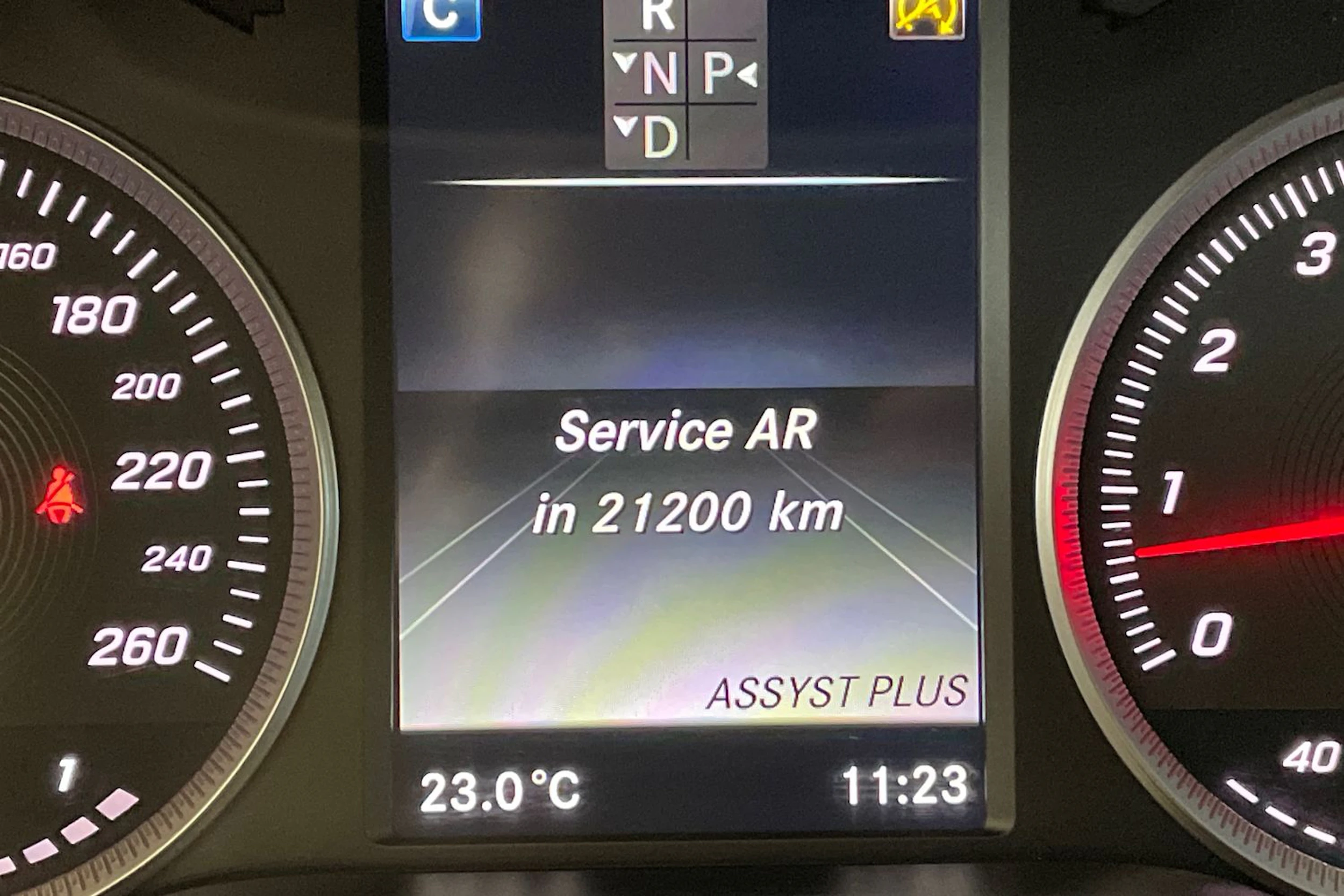musta Mercedes-Benz C 2017 kuva 23.