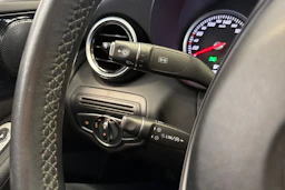 Valkoinen Mercedes-Benz C 2017 kuva 18.