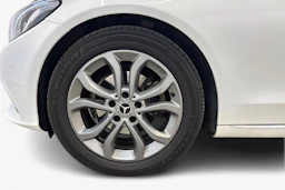 valkoinen Mercedes-Benz C 2018 kuva 9.